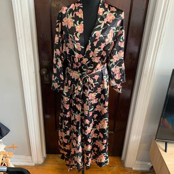 Vintage Dentelle Satin Floral Robe Black Pink Green Loungewear Resortwear SMALL - Picture 15 of 15